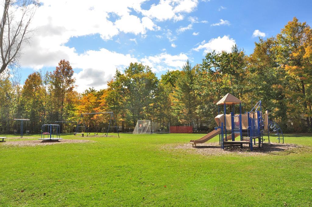Tranquil Timbers Park Model 7 Sturgeon Bay Exterior foto